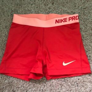 never worn nike pros